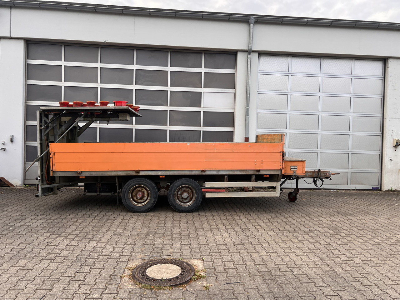Schmitz Korbach SDAH Tandempritsche - Dropside/ Flatbed trailer: picture 4 Schmitz Korbach SDAH Tandempritsche - Dropside/ Flatbed trailer: picture 4