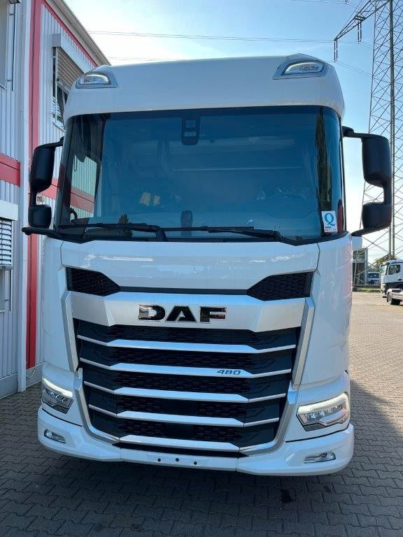 DAF FAN XF 480 ohne Aufbau - Cab chassis truck: picture 3 DAF FAN XF 480 ohne Aufbau - Cab chassis truck: picture 3