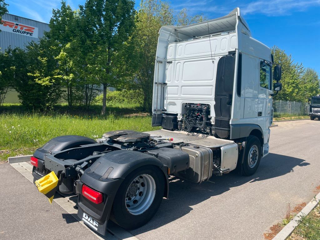 DAF FT XF 480 SC, Kipp-/Schubbodenhydraulik - Tractor unit: picture 5 DAF FT XF 480 SC, Kipp-/Schubbodenhydraulik - Tractor unit: picture 5