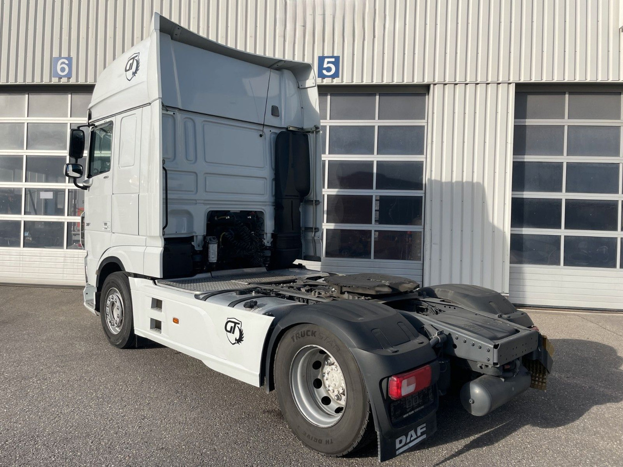 DAF FT XF480 SSC, 2x Tank, Standklima, Lampenbügel - Tractor unit: picture 4 DAF FT XF480 SSC, 2x Tank, Standklima, Lampenbügel - Tractor unit: picture 4