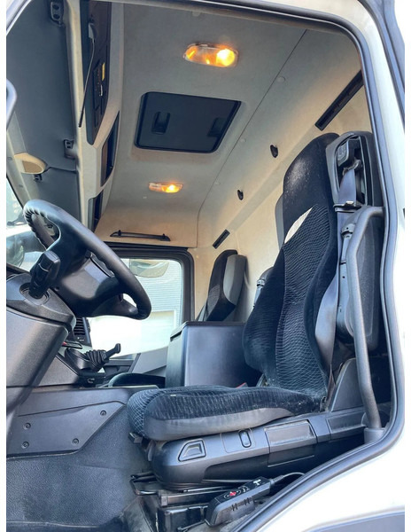 Box truck Mercedes-Benz Antos 1924 L 2014 euro 6: picture 10 Box truck Mercedes-Benz Antos 1924 L 2014 euro 6: picture 10