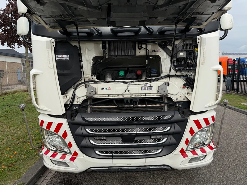 Leasing of DAF XF 530 FTM 8X4 handgeschakeld 8-2018 retarder DAF XF 530 FTM 8X4 handgeschakeld 8-2018 retarder: picture 11 Leasing of DAF XF 530 FTM 8X4 handgeschakeld 8-2018 retarder DAF XF 530 FTM 8X4 handgeschakeld 8-2018 retarder: picture 11