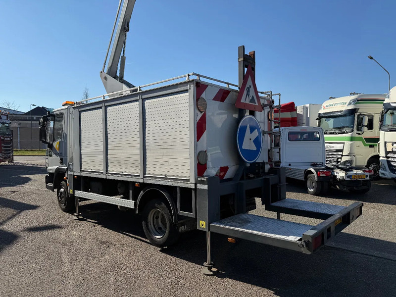 Iveco ML 100 ML100E18 custers skyworker 2009 - Truck: picture 4 Iveco ML 100 ML100E18 custers skyworker 2009 - Truck: picture 4
