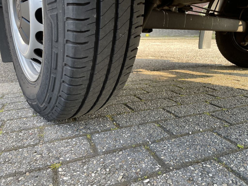 Box van Volkswagen Crafter 2.0 TDI 180 pk 11-2020 automaat: picture 9