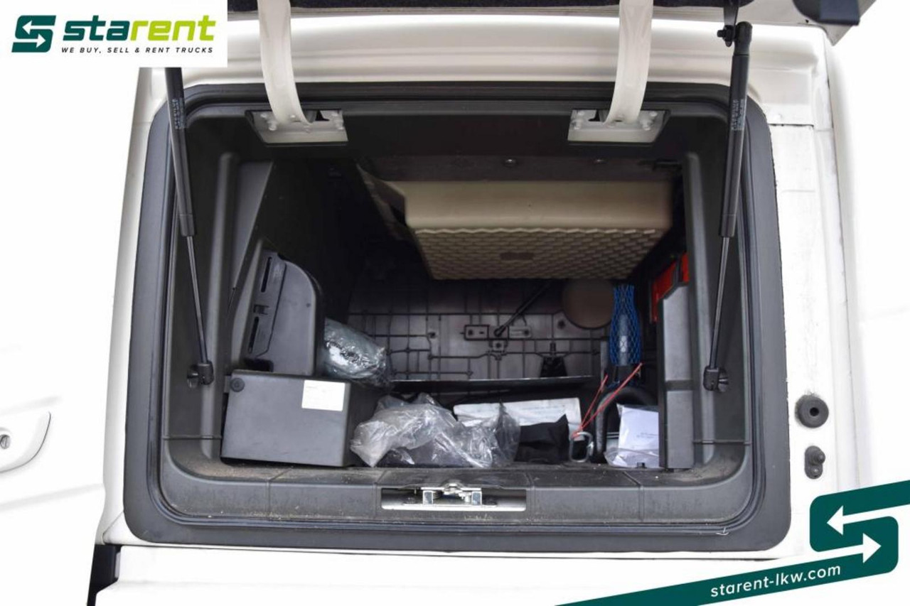 Tractor unit Volvo FH 540 XL-Kabine 2-Leiter Hydraulik I-Shift VEB+: picture 14