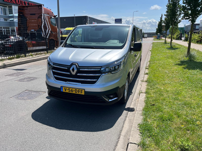 Renault Trafic E-Tech Red L2 H1, Airco, Nav, Camera - Small van, Electric van: picture 4 Renault Trafic E-Tech Red L2 H1, Airco, Nav, Camera - Small van, Electric van: picture 4