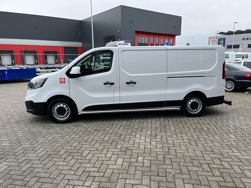 Small van, Electric van Renault Trafic E-Tech Red L2 H1, Nieuwstaat/New condition, Lees omschrijving/Read description: picture 7