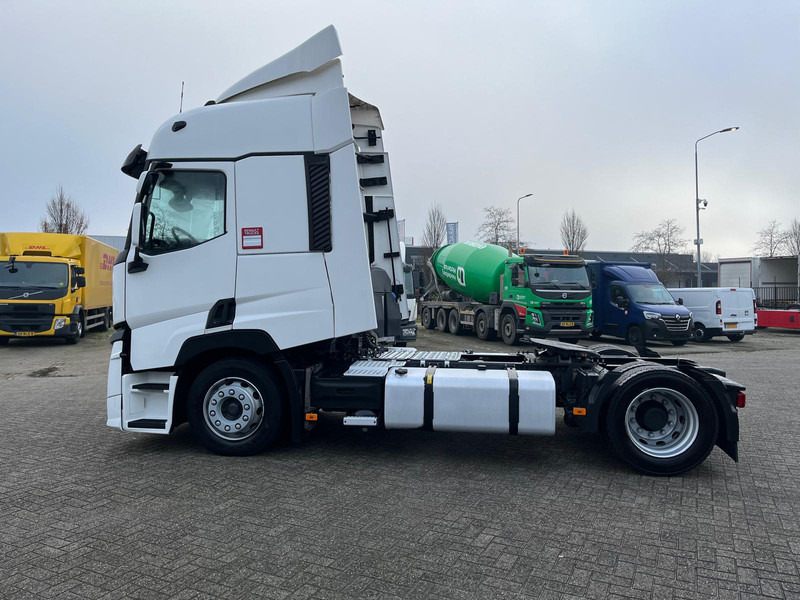 Renault T-13 EVO 480 T4X2 X-LOW SLEEPERCAB - Tractor unit: picture 3 Renault T-13 EVO 480 T4X2 X-LOW SLEEPERCAB - Tractor unit: picture 3