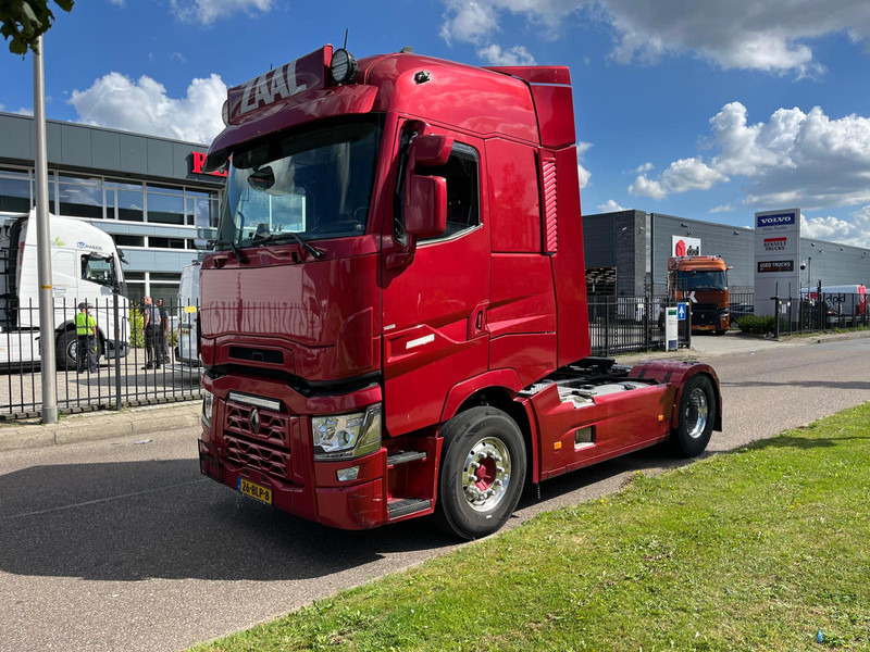 Renault T 13 HIGH 520 T4X2, ADR, EURO 6 - Tractor unit: picture 1 Renault T 13 HIGH 520 T4X2, ADR, EURO 6 - Tractor unit: picture 1