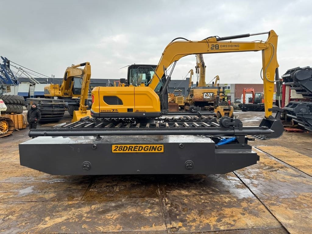 New Amphibious excavator 28dredging dredg7.5 ( unused ) amphibious excavato: picture 6