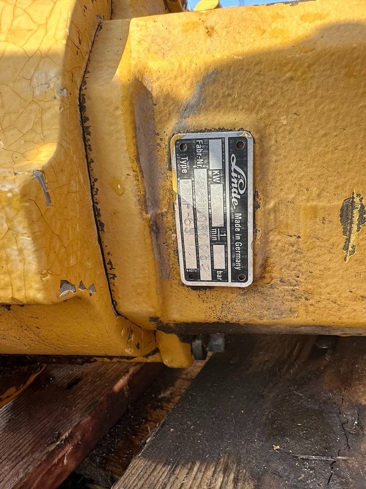 CAT 214 B FT hydro motor linde MMF-65 - Wheel excavator: picture 4 CAT 214 B FT hydro motor linde MMF-65 - Wheel excavator: picture 4