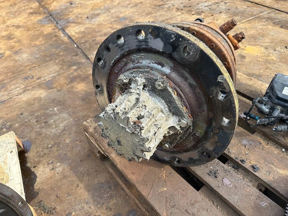 CAT 323 swing motor 515-6105 378-9516 - Hydraulics for Construction machinery: picture 2 CAT 323 swing motor 515-6105 378-9516 - Hydraulics for Construction machinery: picture 2