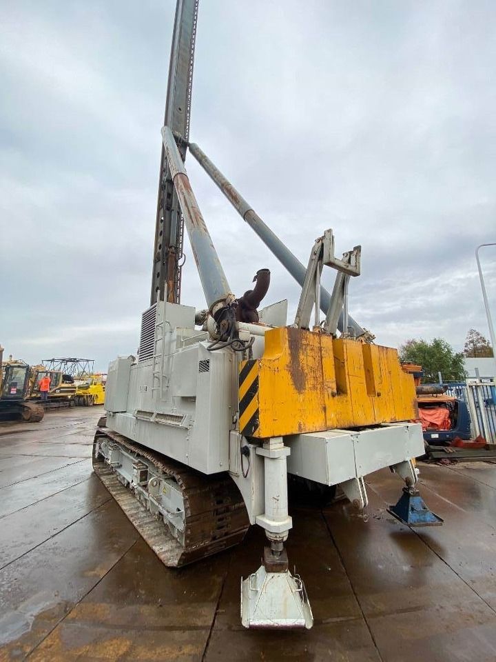 Hitachi KH 150-3 - Pile driver: picture 4 Hitachi KH 150-3 - Pile driver: picture 4