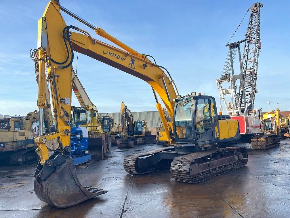 JCB JS 200 - Crawler excavator: picture 2 JCB JS 200 - Crawler excavator: picture 2