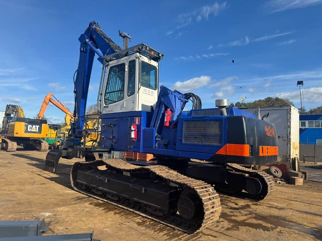 Liebherr R 924 B EW - Waste/ Industry handler: picture 5 Liebherr R 924 B EW - Waste/ Industry handler: picture 5