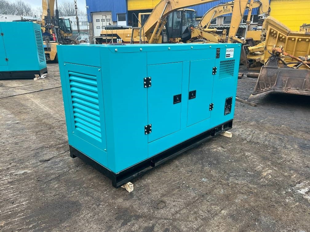 Ricardo 50KVA 40KW SILENT GENERATOR 3 PHASE 50HZ 400V NEW - Generator set: picture 4 Ricardo 50KVA 40KW SILENT GENERATOR 3 PHASE 50HZ 400V NEW - Generator set: picture 4