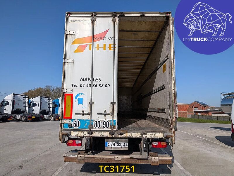 Fruehauf - Closed box semi-trailer: picture 3 Fruehauf - Closed box semi-trailer: picture 3
