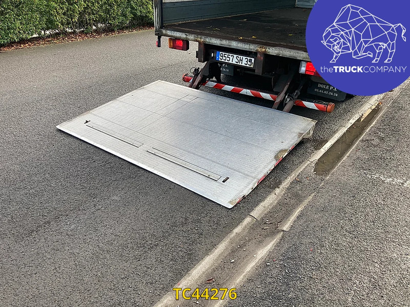 Box truck Iveco EuroCargo 100 E15: picture 15