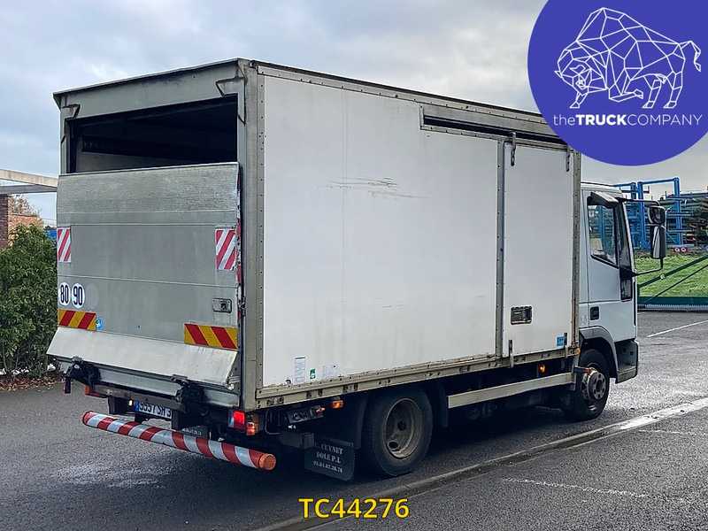 Box truck Iveco EuroCargo 100 E15: picture 20