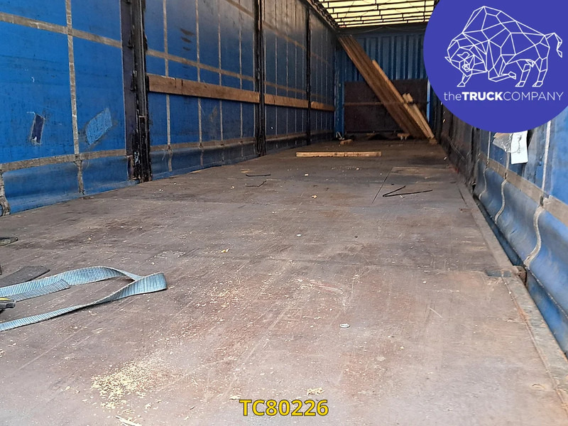 Krone SD - Curtainsider semi-trailer: picture 4 Krone SD - Curtainsider semi-trailer: picture 4