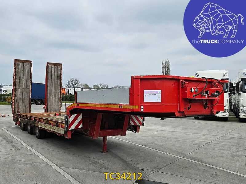 MOL - Low loader semi-trailer: picture 1 MOL - Low loader semi-trailer: picture 1