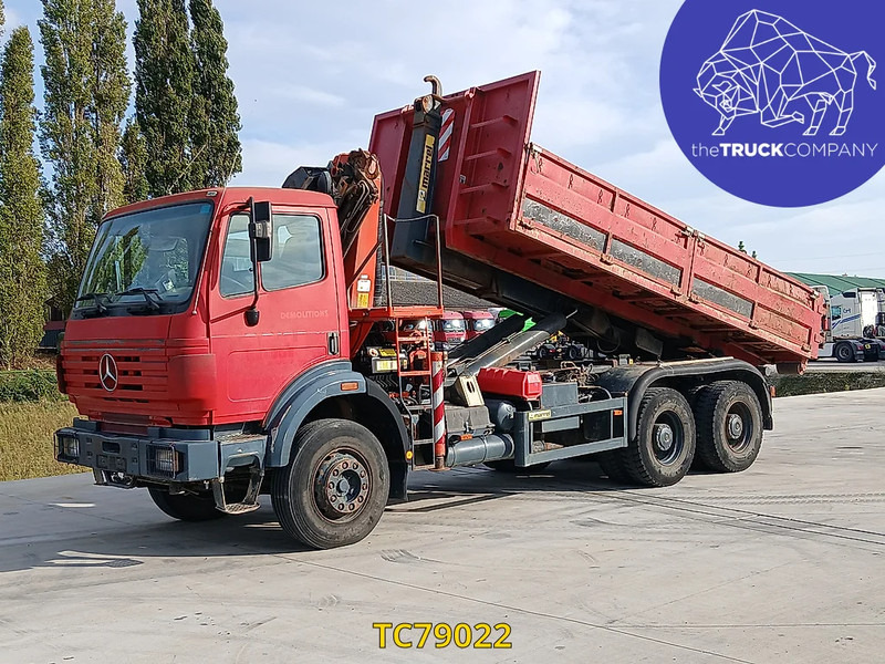Container transporter/ Swap body truck Mercedes-Benz SK 2531: picture 1
