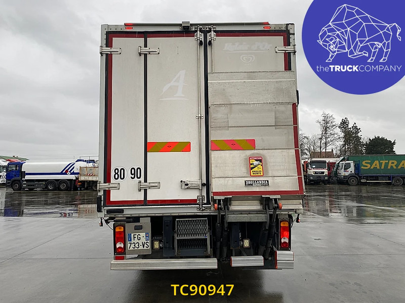 Renault D 210 - Refrigerator truck: picture 4 Renault D 210 - Refrigerator truck: picture 4