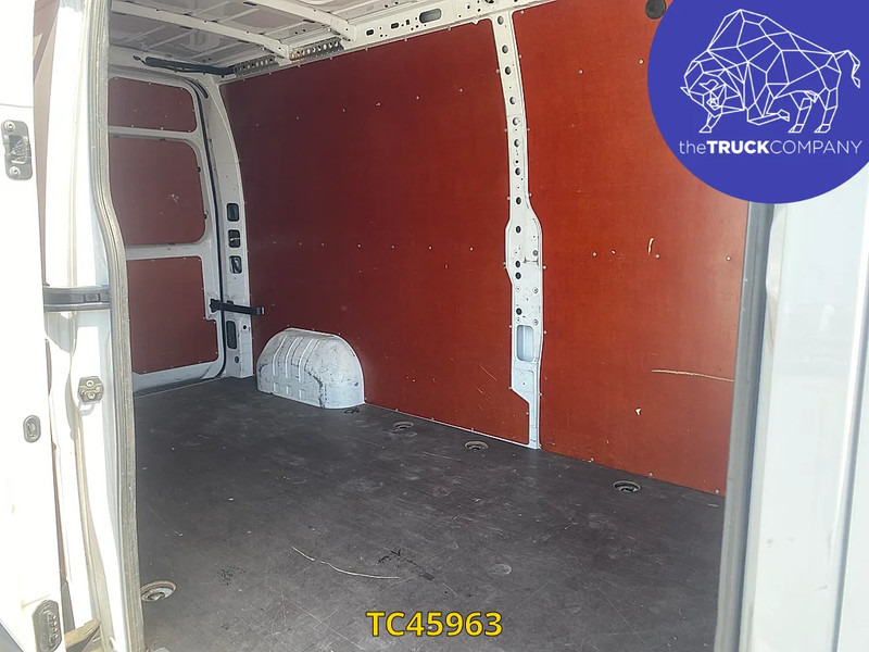 Renault Master 2.3 DCI L3H2 - Panel van: picture 2 Renault Master 2.3 DCI L3H2 - Panel van: picture 2