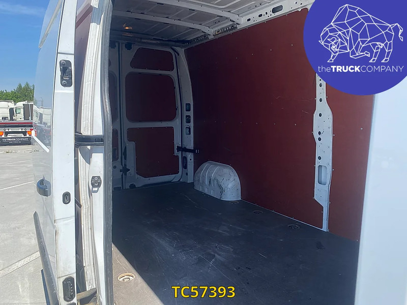Renault Master 2.3 DCI L3H2 - Panel van: picture 2 Renault Master 2.3 DCI L3H2 - Panel van: picture 2