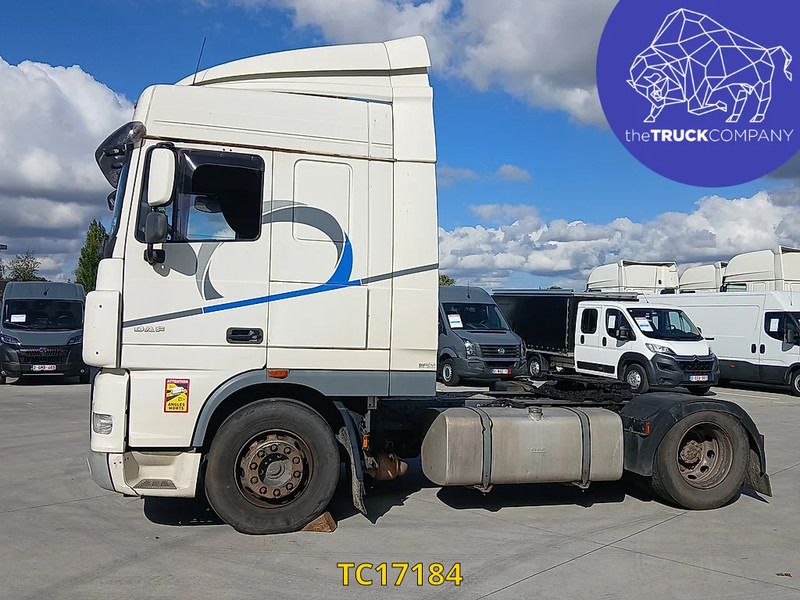 DAF XF 105 410 - Tractor unit: picture 2 DAF XF 105 410 - Tractor unit: picture 2