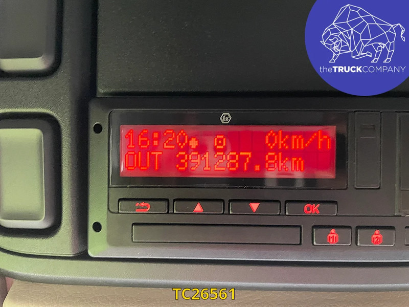 Tractor unit DAF XF 480: picture 11