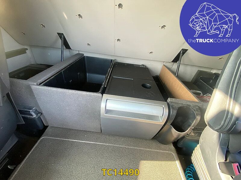 DAF XF 480 - Tractor unit: picture 2 DAF XF 480 - Tractor unit: picture 2