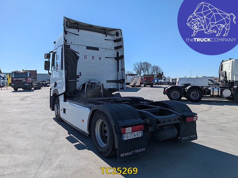 Renault T 460 - Tractor unit: picture 3 Renault T 460 - Tractor unit: picture 3
