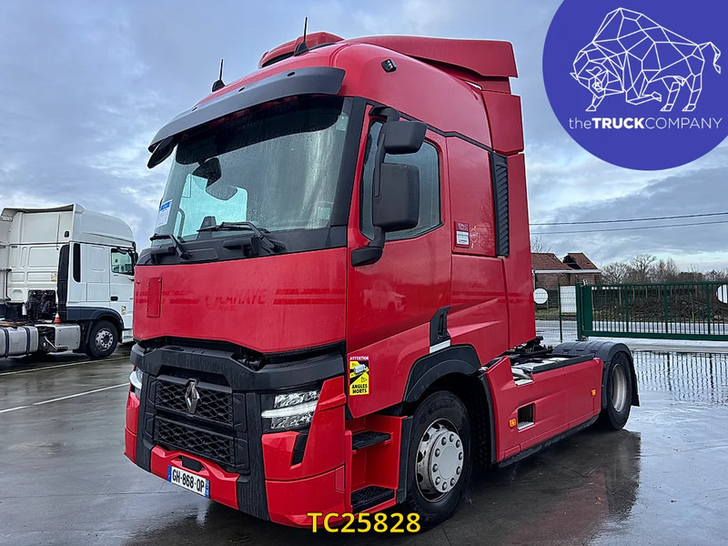 Tractor unit Renault T 520: picture 1