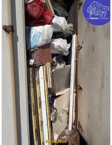 Van Hool - Closed box semi-trailer: picture 3 Van Hool - Closed box semi-trailer: picture 3