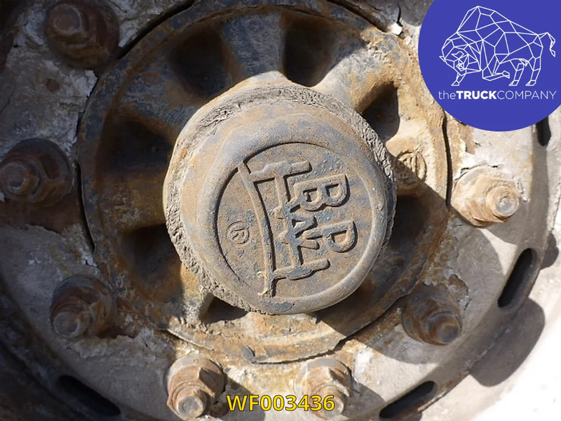 Van Hool - Closed box semi-trailer: picture 2 Van Hool - Closed box semi-trailer: picture 2