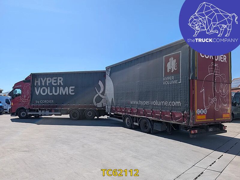 Volvo FH 500 - Curtainsider truck: picture 3 Volvo FH 500 - Curtainsider truck: picture 3
