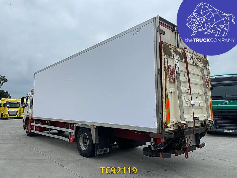 Volvo FM 330 - Refrigerator truck: picture 2 Volvo FM 330 - Refrigerator truck: picture 2