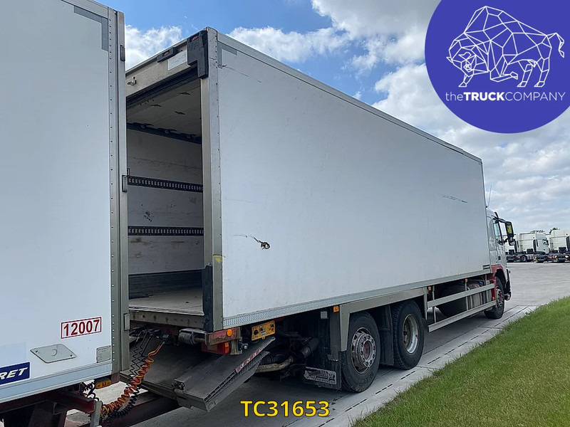 Volvo FM 340 - Refrigerator truck: picture 2 Volvo FM 340 - Refrigerator truck: picture 2