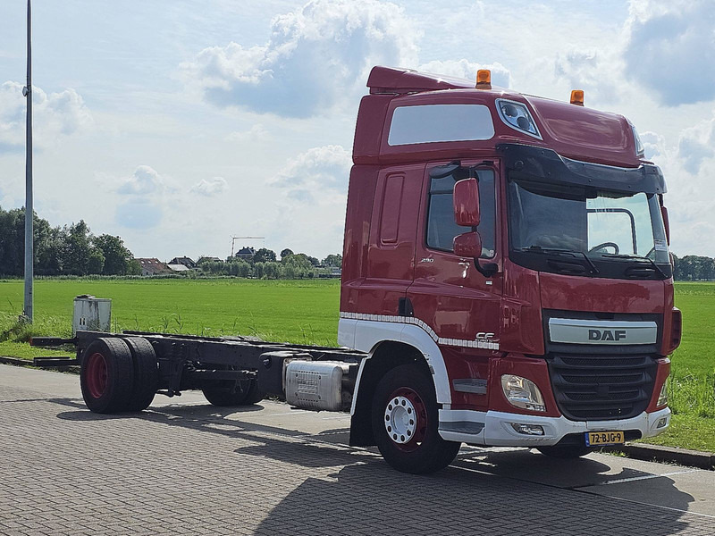 DAF CF 290 FA SPACECAB - Cab chassis truck: picture 5 DAF CF 290 FA SPACECAB - Cab chassis truck: picture 5