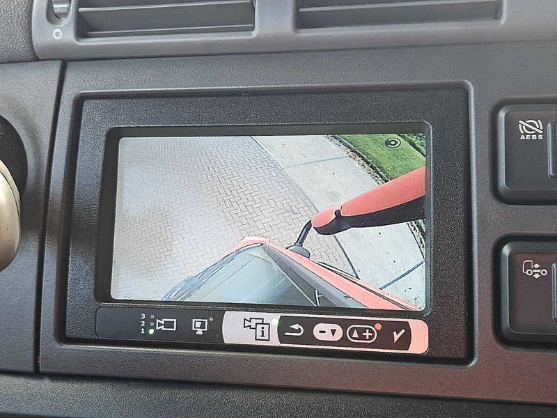 Cab chassis truck DAF CF 290 SPACECAB WB 570: picture 16 Cab chassis truck DAF CF 290 SPACECAB WB 570: picture 16