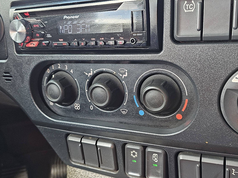 Cab chassis truck DAF CF 290 SPACECAB WB 570: picture 9 Cab chassis truck DAF CF 290 SPACECAB WB 570: picture 9