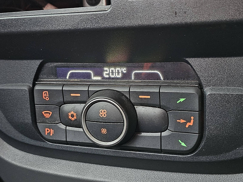 Leasing of DAF XF 450 FAN 6X2 STEERAXLE DAF XF 450 FAN 6X2 STEERAXLE: picture 13 Leasing of DAF XF 450 FAN 6X2 STEERAXLE DAF XF 450 FAN 6X2 STEERAXLE: picture 13