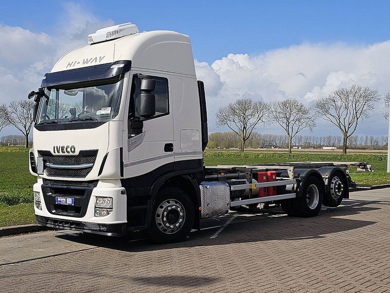 Iveco AS260S42 STRALIS 6X2 INTARDER ALCOA'S - Container transporter/ Swap body truck: picture 2 Iveco AS260S42 STRALIS 6X2 INTARDER ALCOA'S - Container transporter/ Swap body truck: picture 2