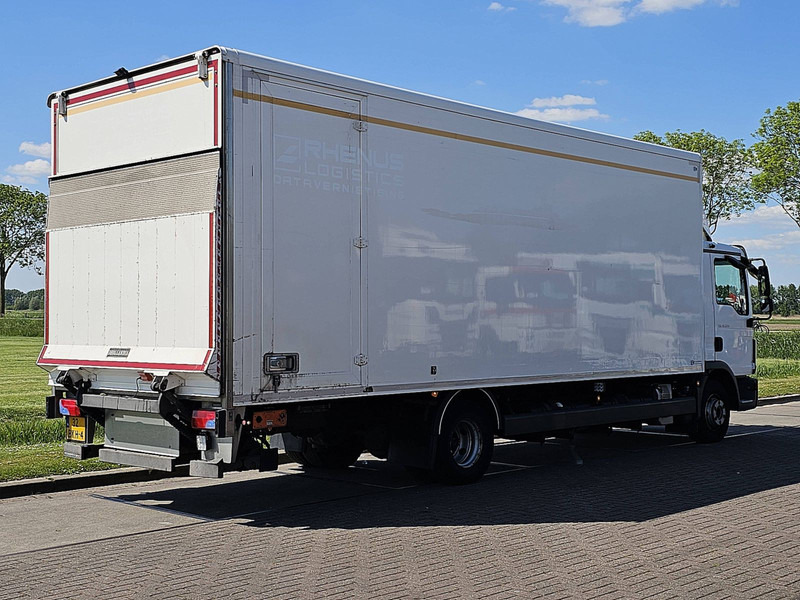 MAN 12.220 TGL - Box truck: picture 3 MAN 12.220 TGL - Box truck: picture 3