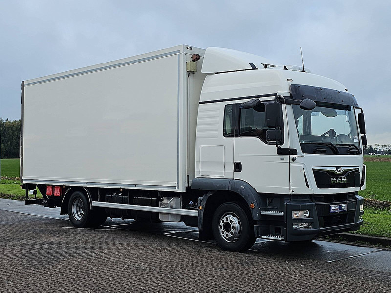 MAN 12.250 TGM LX HEATER 2T LIFT - Box truck: picture 5 MAN 12.250 TGM LX HEATER 2T LIFT - Box truck: picture 5
