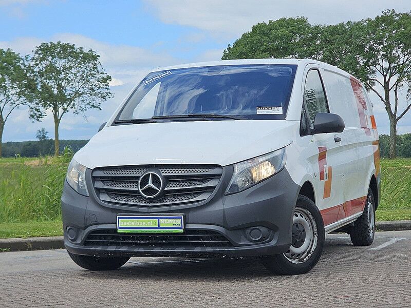 Mercedes-Benz Vito 111 L2 Euro6 3-Zits - Small van: picture 1 Mercedes-Benz Vito 111 L2 Euro6 3-Zits - Small van: picture 1