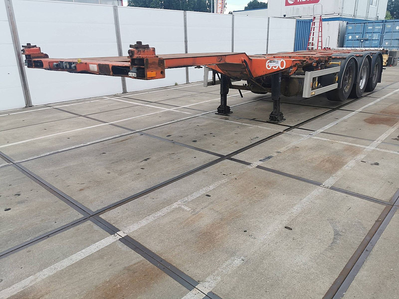 Nooteboom FT 43 03 V - Container transporter/ Swap body semi-trailer: picture 1 Nooteboom FT 43 03 V - Container transporter/ Swap body semi-trailer: picture 1