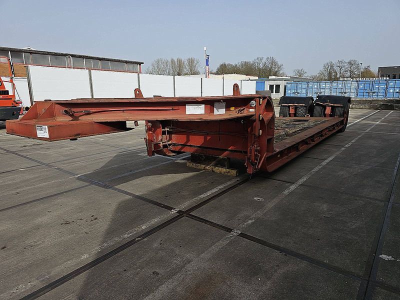 Nooteboom O D A K 35 - Low loader semi-trailer: picture 1 Nooteboom O D A K 35 - Low loader semi-trailer: picture 1