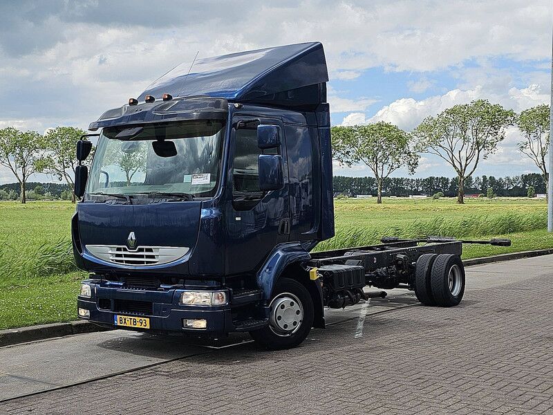Renault MIDLUM 220.12 - Cab chassis truck: picture 2 Renault MIDLUM 220.12 - Cab chassis truck: picture 2